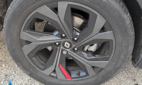 Renault Arkana E-tech 145 - 21b r.s. line 942 13