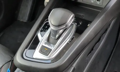 Renault Arkana E-tech 145 - 21b r.s. line 942 14