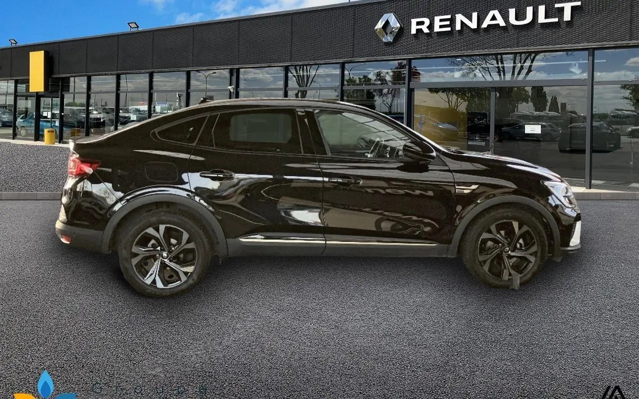 Renault Arkana E-tech hybride 145 - 22 engineered 946 4