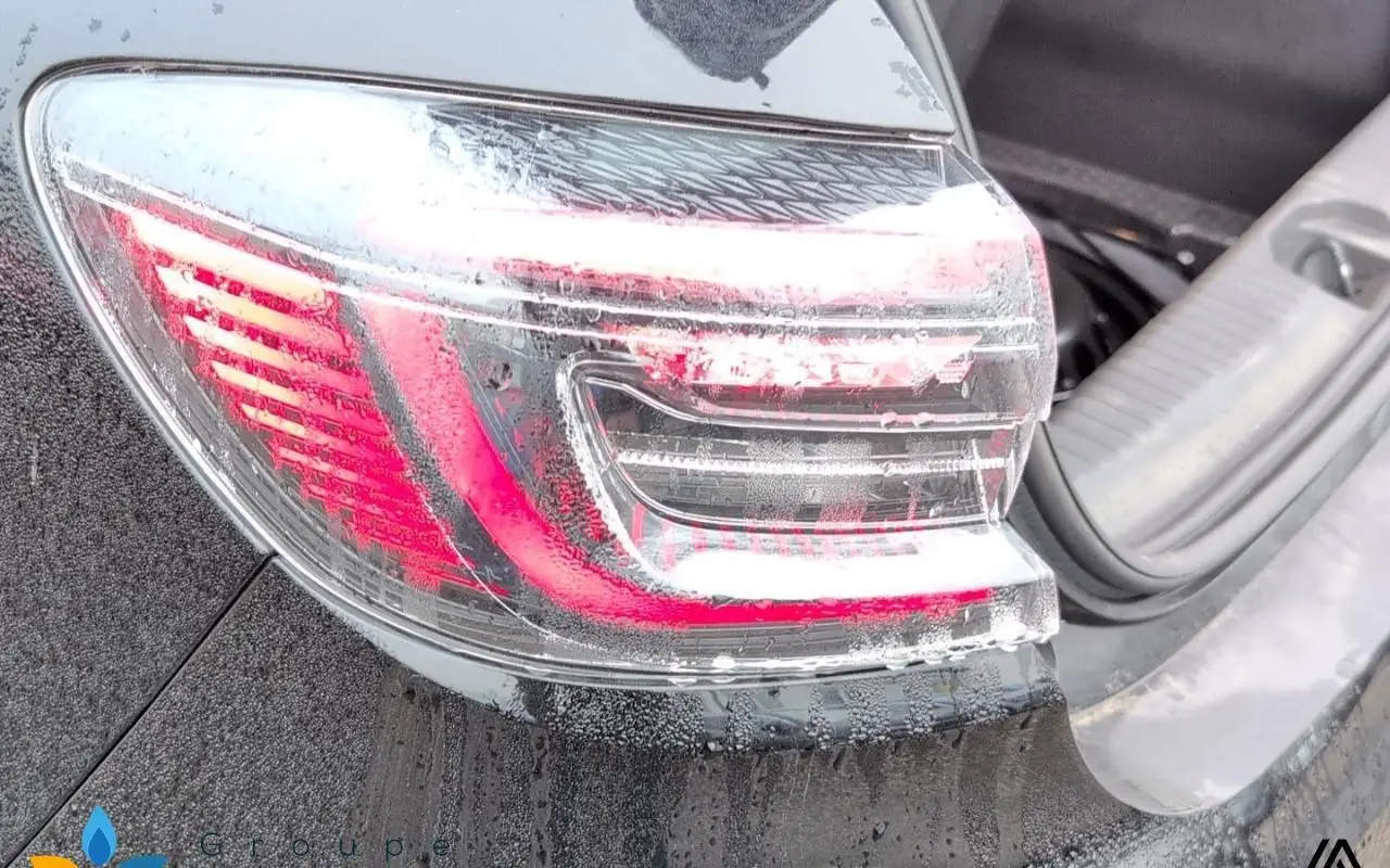 Renault Clio v Clio e-tech full hybrid 145 ch gsr2 techno 950 13