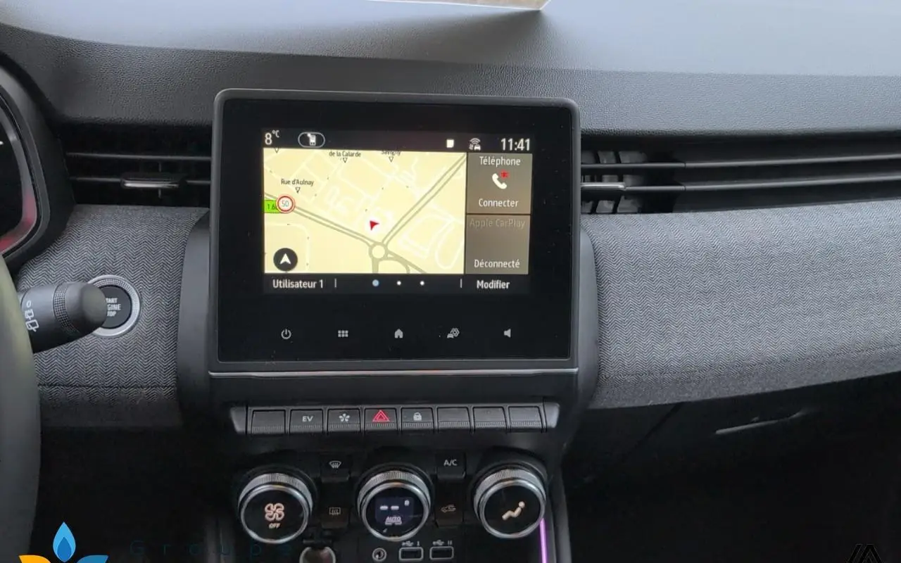 Renault Clio v Clio e-tech full hybrid 145 ch gsr2 techno 950 7