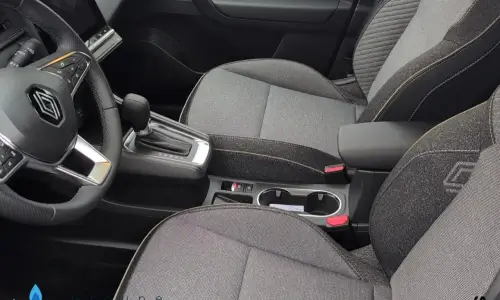 Renault Captur E-tech full hybrid 145 ch techno 951 14