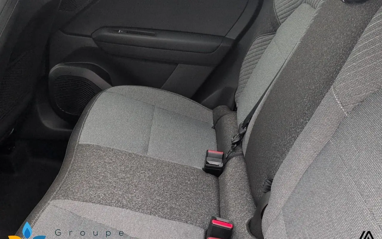 Renault Captur E-tech full hybrid 145 ch techno 951 9