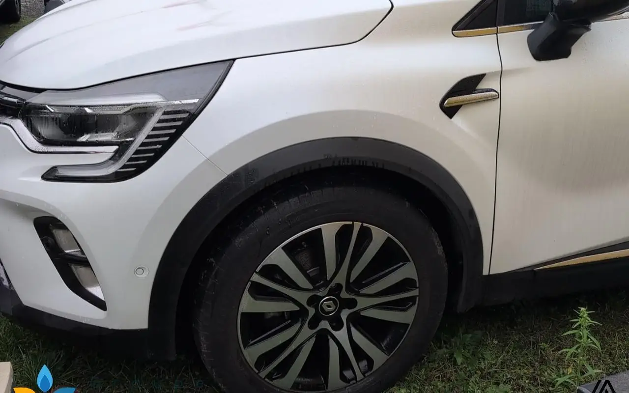 Renault Captur E-tech 145 - 21b initiale paris 954 2