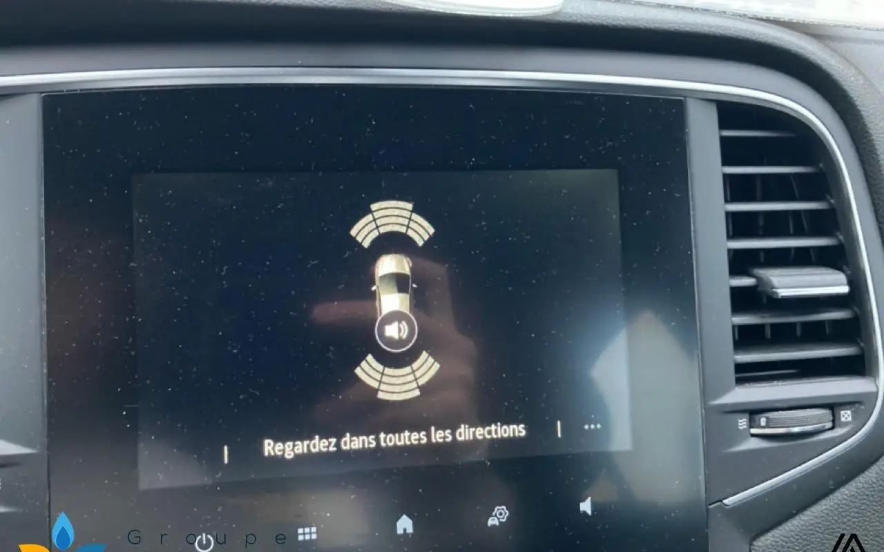 Renault Megane iv berline Mégane iv berline blue dci 115 business 956 12