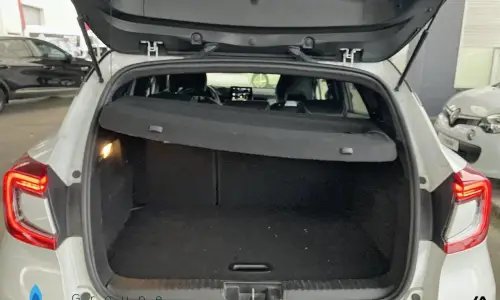 Renault Captur E-tech 145 - 21 r.s. line 960 10