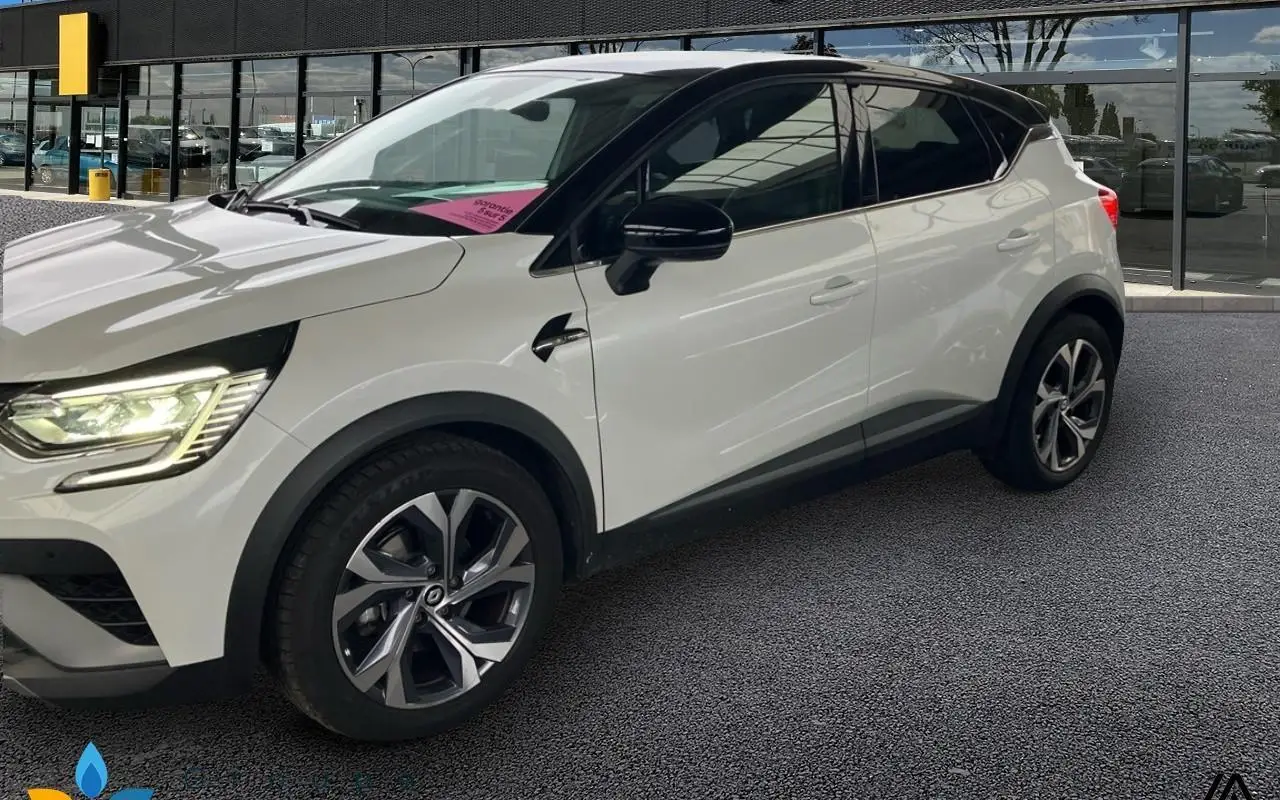 Renault Captur E-tech 145 - 21 r.s. line 960 2