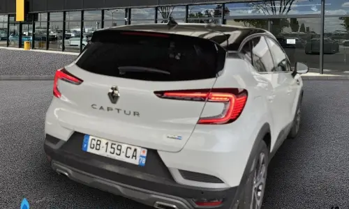 Renault Captur E-tech 145 - 21 r.s. line 960 3