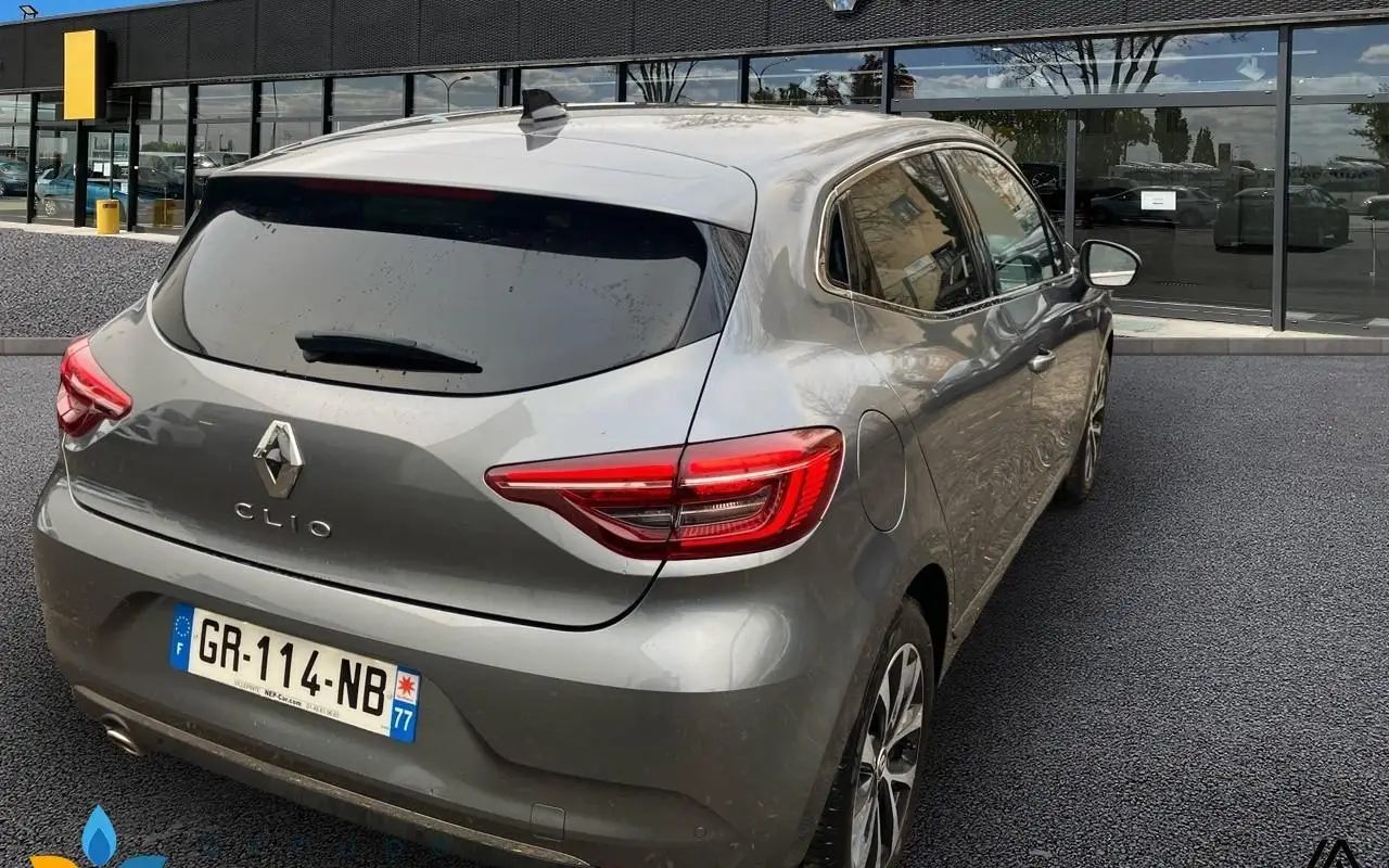 Renault Clio v Clio tce 90 techno 963 3