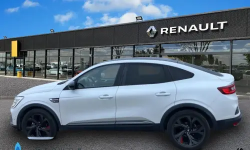 Renault Arkana E-tech 145 r.s. line 964 2