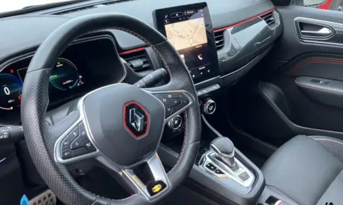 Renault Arkana E-tech 145 r.s. line 964 6