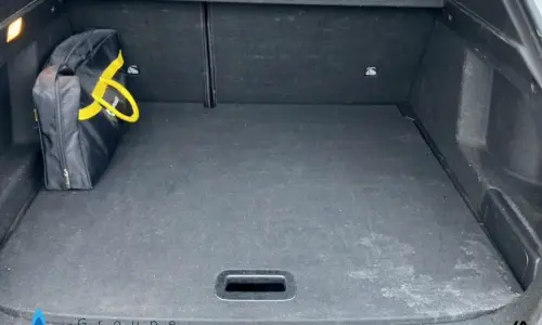 Renault Arkana E-tech 145 r.s. line 966 10