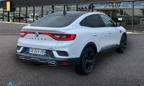 Renault Arkana E-tech 145 r.s. line 966 3