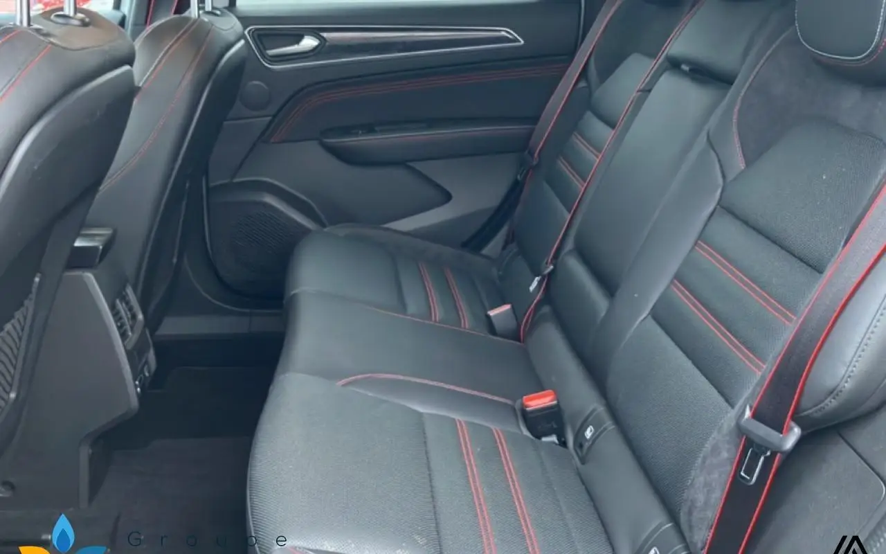 Renault Arkana E-tech 145 r.s. line 966 9