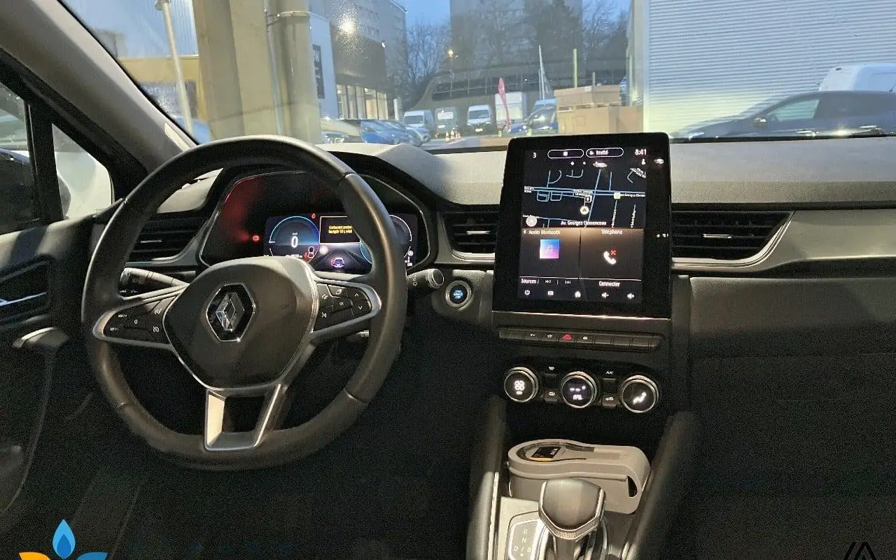 Renault Captur E-tech plug-in 160 intens 969 6