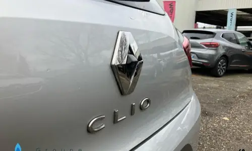 Renault Clio v Clio tce 90 - 21n intens 976 11