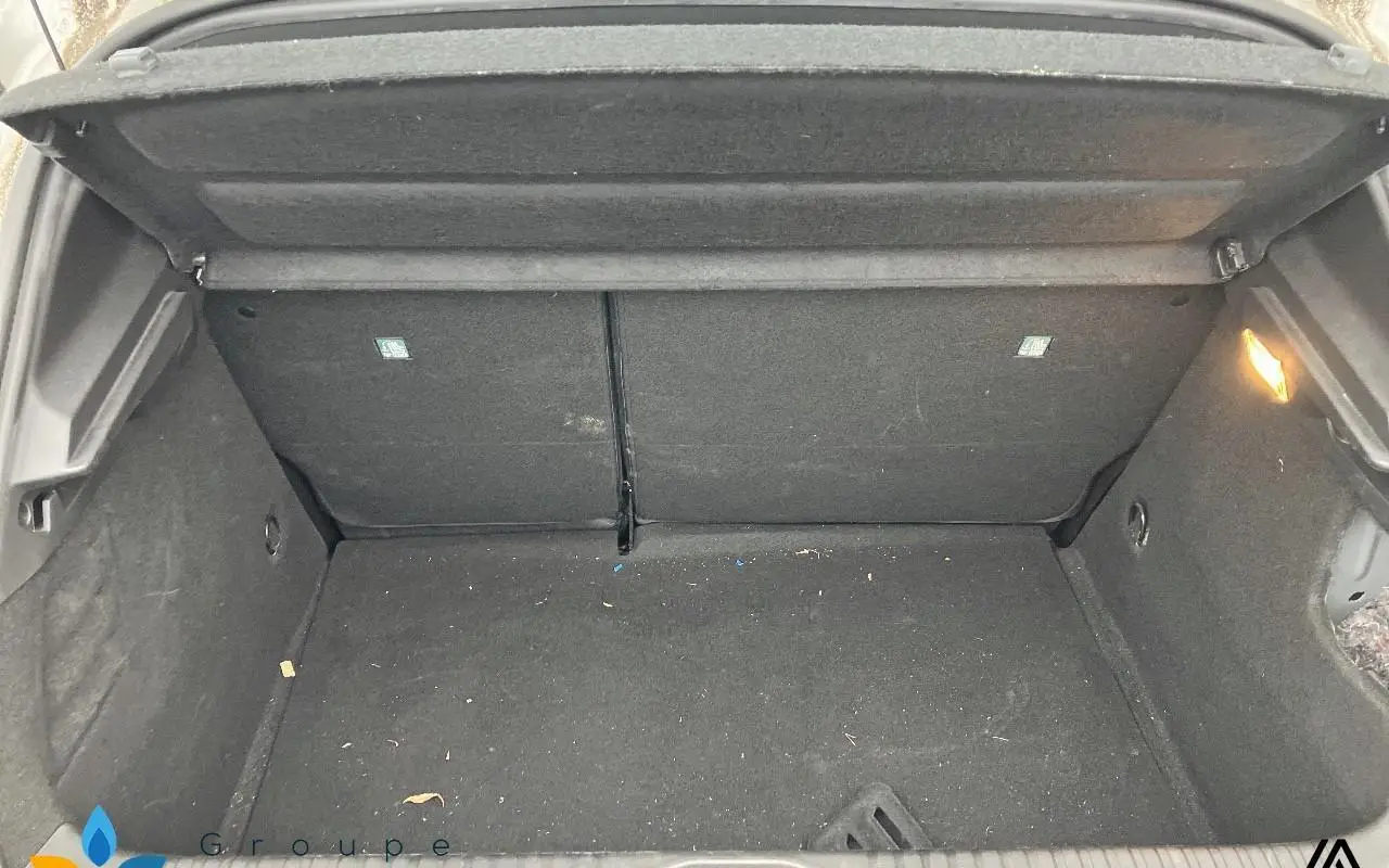 Renault Clio v Clio blue dci 115 intens 983 10