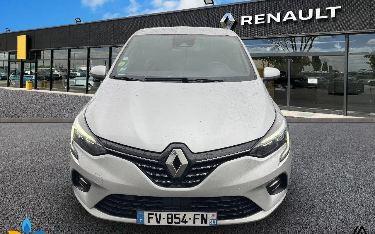 Renault Clio v Clio blue dci 115 intens 983 5