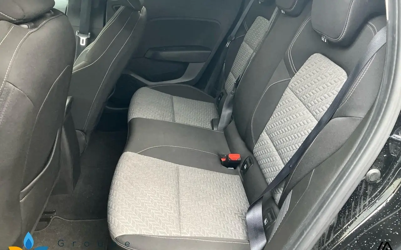 Renault Clio v Clio e-tech full hybrid 145 evolution 984 9