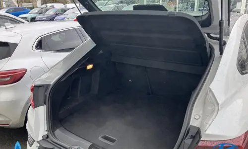 Renault Arkana E-tech 145 - 21b r.s. line 986 10