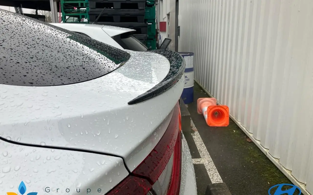 Renault Arkana E-tech 145 - 21b r.s. line 986 12