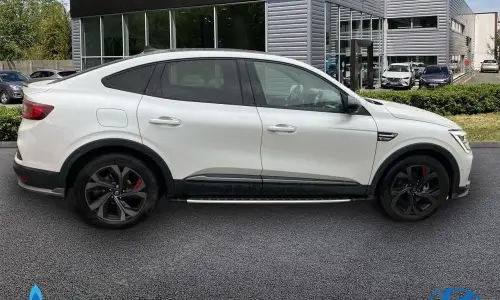 Renault Arkana E-tech 145 - 21b r.s. line 986 4