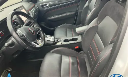 Renault Arkana E-tech 145 - 21b r.s. line 986 8