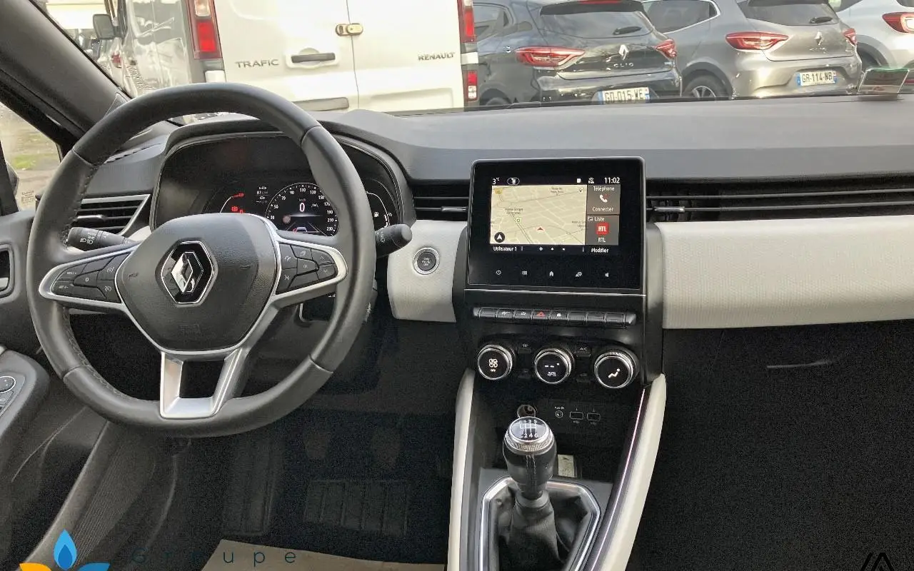 Renault Clio v Clio tce 90 - 21n intens 989 6