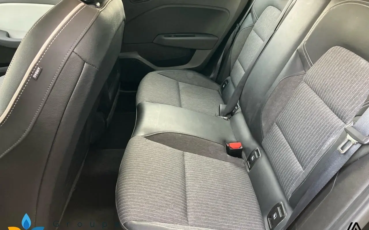 Renault Clio v Clio tce 90 - 21n intens 989 9