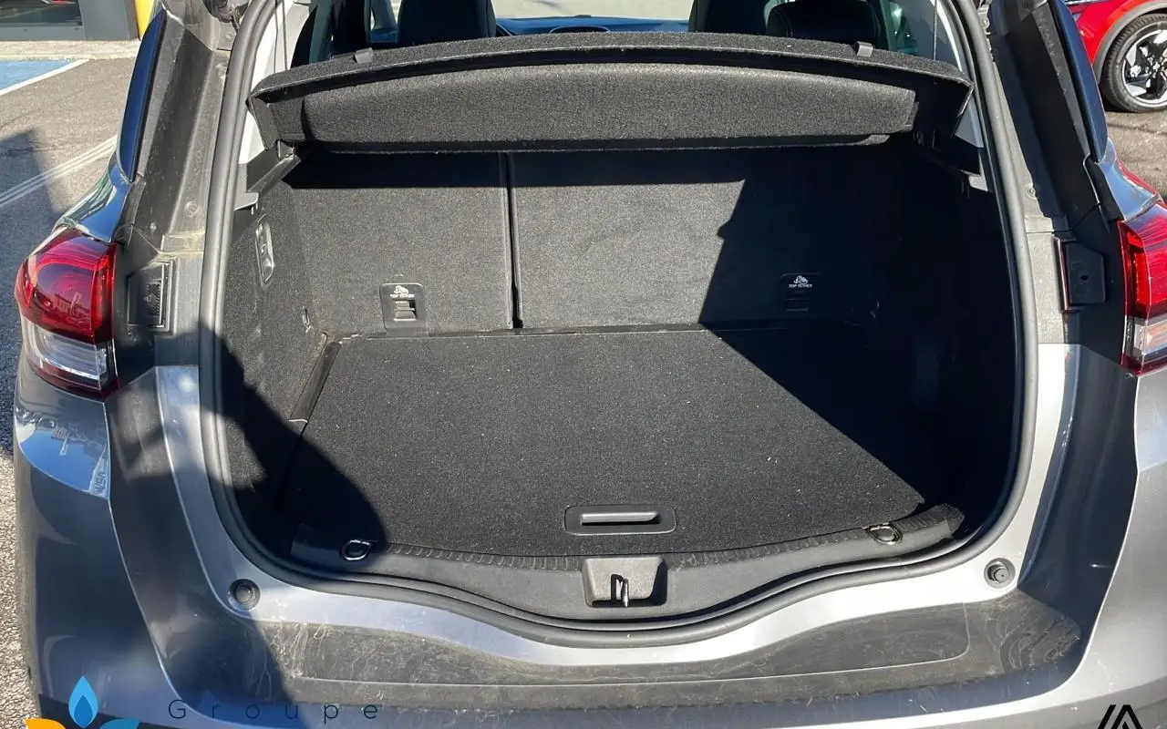 Renault Scenic iv Scenic dci 110 energy intens 995 10