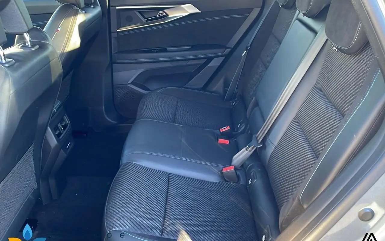 Renault Austral E-tech hybrid 200 iconic esprit alpine 997 9